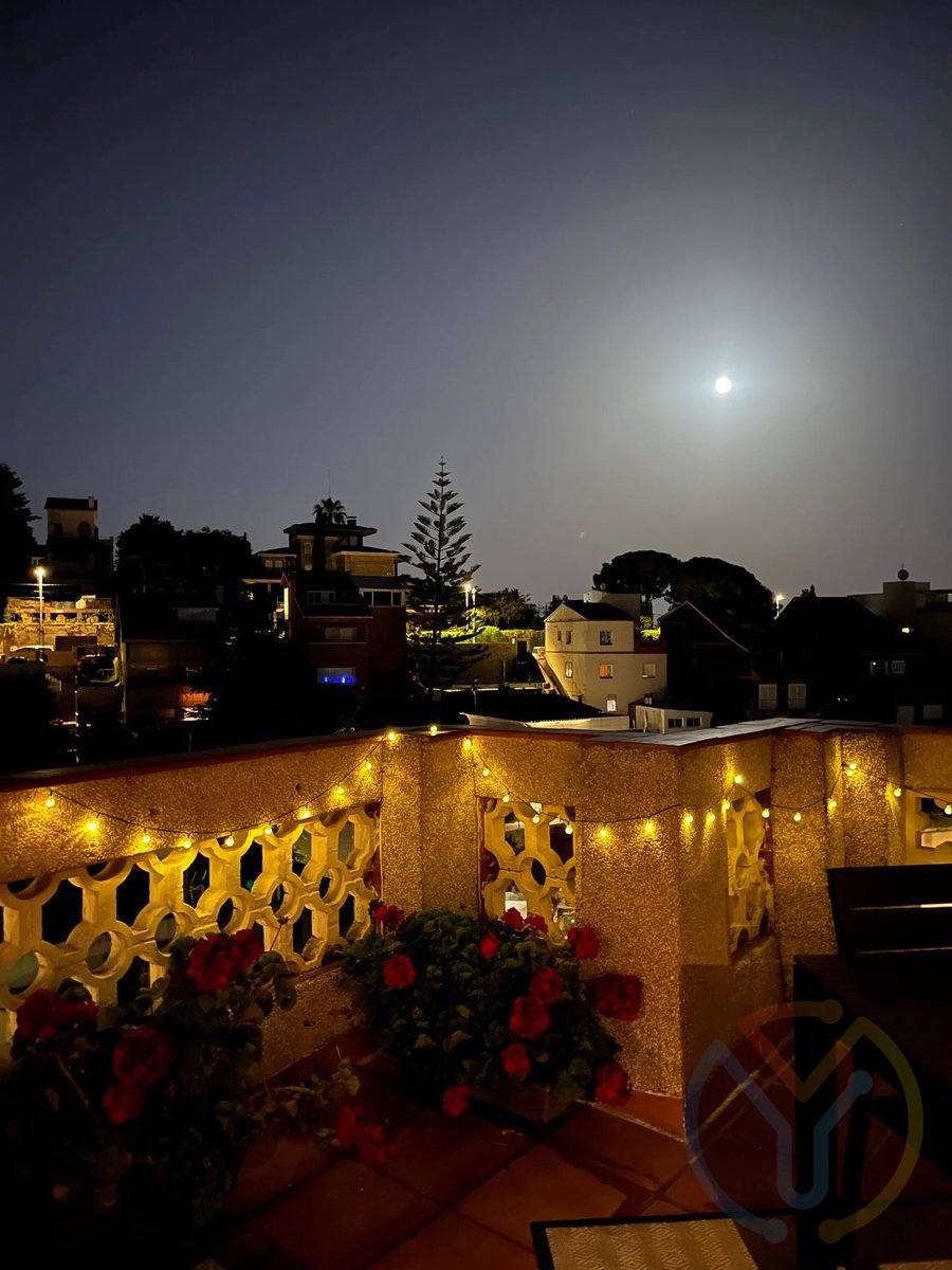 Yurda Solar Garden Lighting - Light Strings - 50 LED Lights + 9 Meters - Outdoor Christmas Lights - Solar Garden Lighting - Outdoor Garden Lighting YURDA